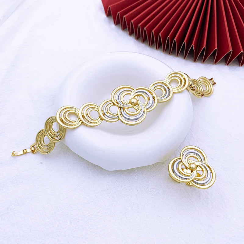 Elegant Women Necklaces Jewelry Sets Gold Color Jewelry On The Neck Wedding Party Accessories conjunto de joyeria para mujer
