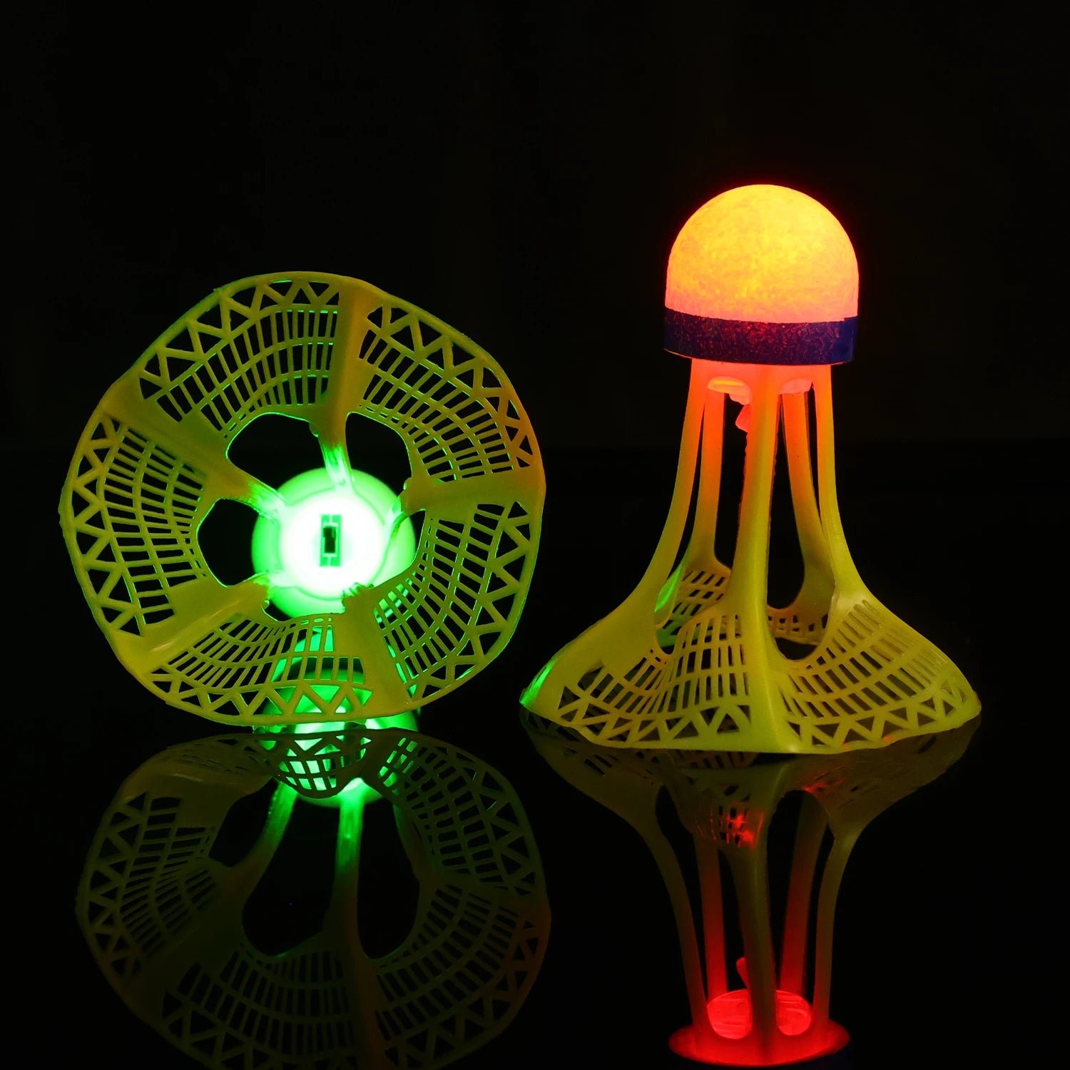 8/1PCS Windproof Light-up Badminton Durable Yellow Nylon Shuttlecocks Badminton Indoor Outdoor Sports Badminton Training Balls