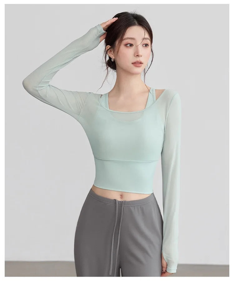 Yoga Clothes for Women for Autumn and Winter Vacation Two-piece Fixed Cup Sports Tops High-end Pilates Training Fitness Clothes