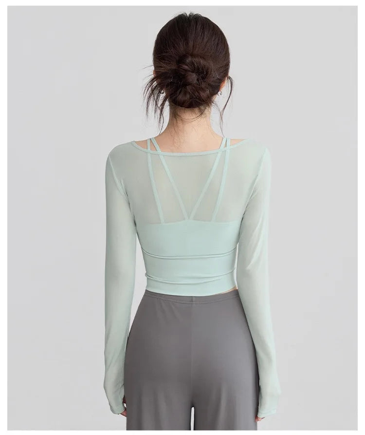 Yoga Clothes for Women for Autumn and Winter Vacation Two-piece Fixed Cup Sports Tops High-end Pilates Training Fitness Clothes