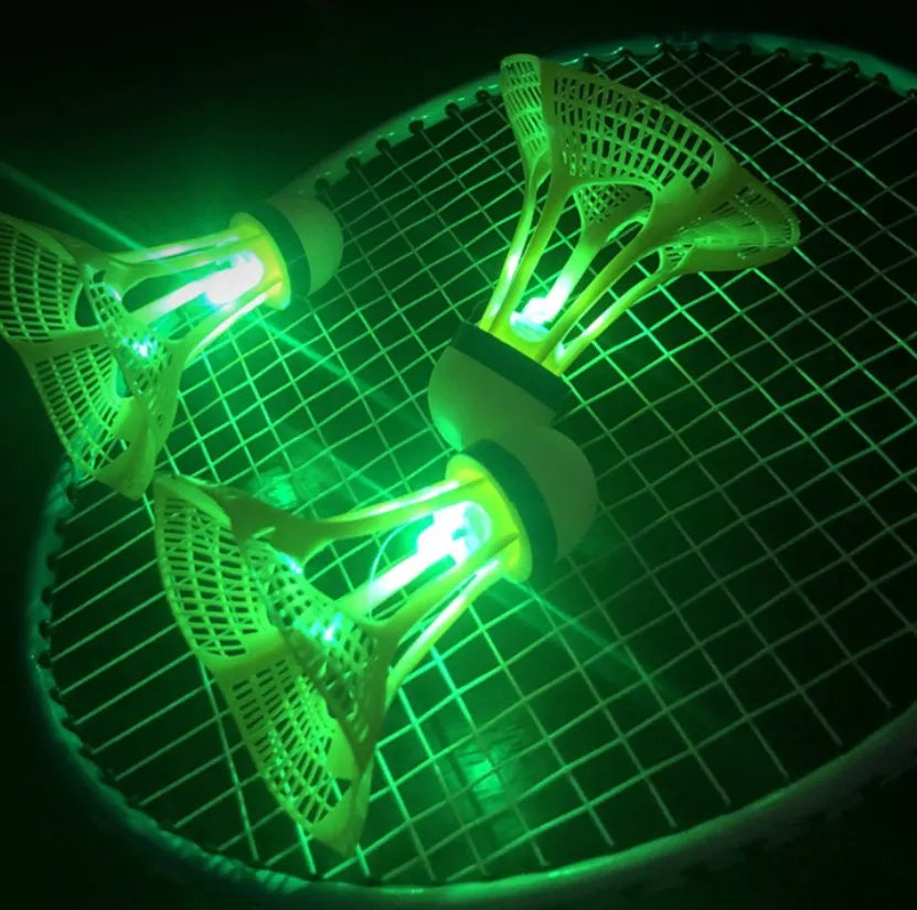 8/1PCS Windproof Light-up Badminton Durable Yellow Nylon Shuttlecocks Badminton Indoor Outdoor Sports Badminton Training Balls