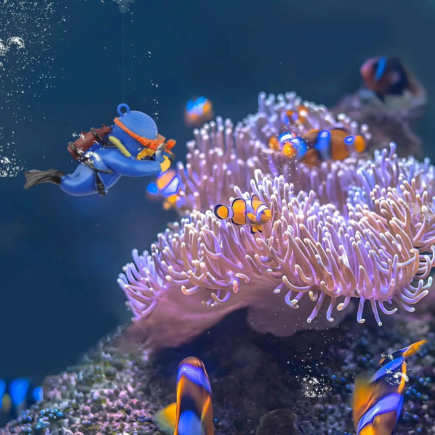 Fish Tank Decoration Creative Floating Diver Ornaments Set Blue Guy Figurines for Underwater Scenery Bottom Aquarium Decor