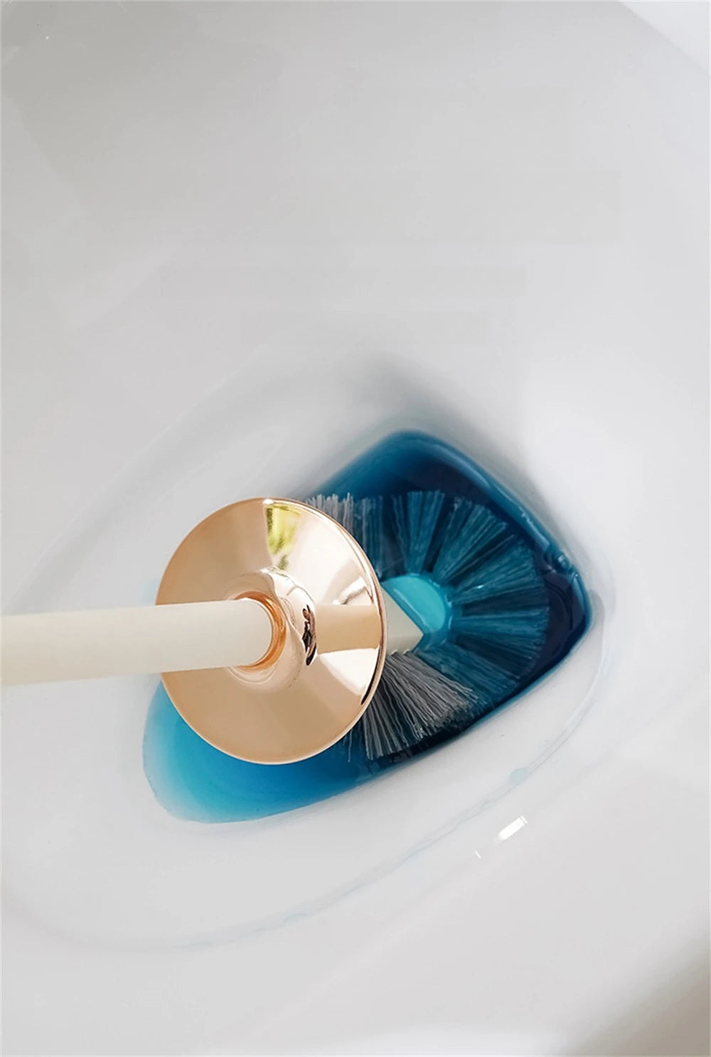 Creative Bathroom Toilet Brush with Base Cleaning Household Soft Brushes Cleaning Accessories Quick Dry Leak-Proof Holder Tools