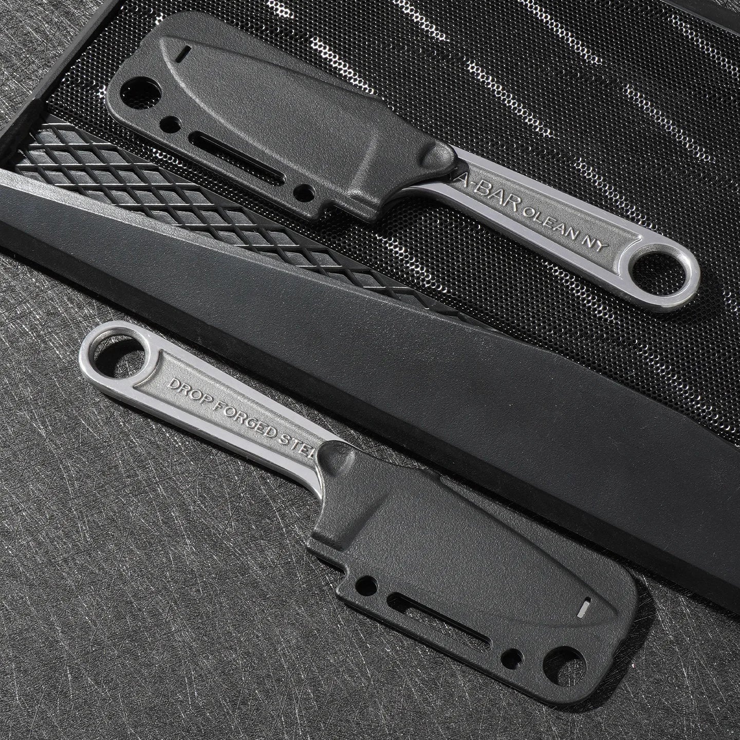 2025 new straight high hardness outdoor knife survival knife integrated keel with K sheath survival camping pocket knife EDC