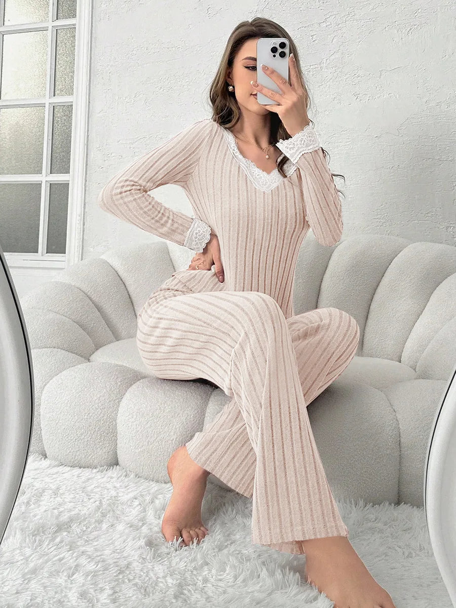 Women Autumn Winter Fashion Comfort Long Sleeve Home Clothes Two Piece Set Casual Style V Neck Lace Pit Strip Knitted Pajamaset